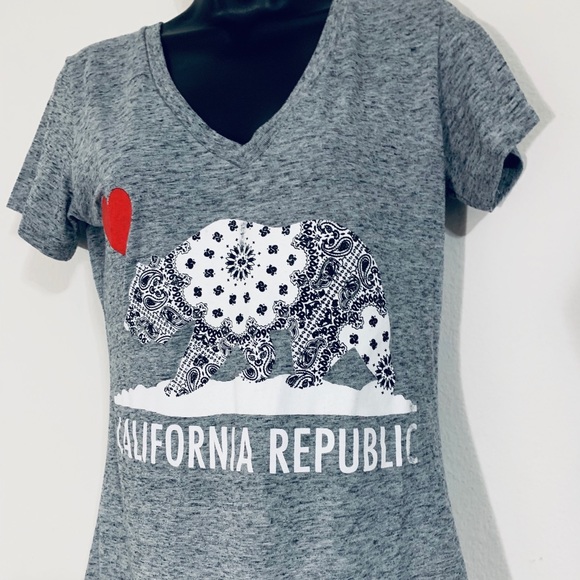 California Republic Paisley Animal Print Top - Picture 2 of 6